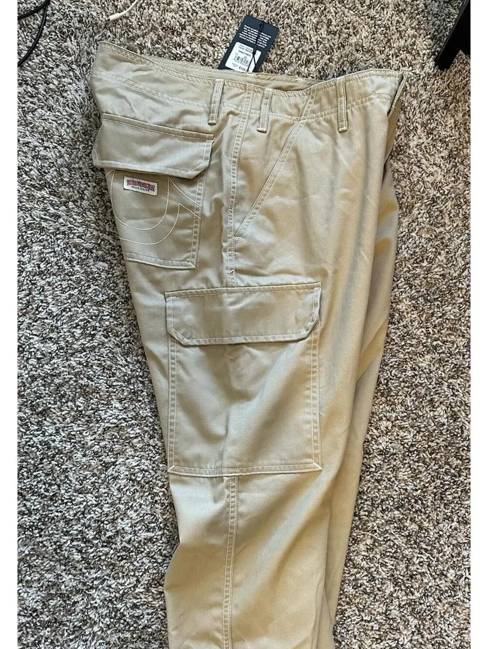 True Religion Men's Travertine Khaki Baggy Cargo Pants Size 32x32 NWT $159